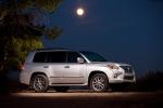 Lexus LX570 2012 года